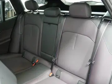 BMW M5 Touring INDIVIDUAL CARBON PANO B&W SOUND