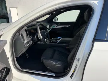 BMW i7 eDrive50 M SPORT KRISTAL KAMERA ACC ICONIC