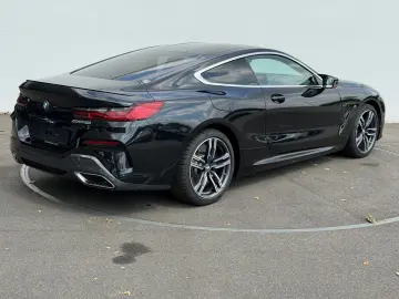 BMW M850i xDrive Coupé LC PROF LASER ACC KAMERA