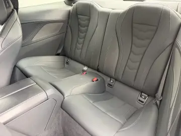 BMW M850i xDrive Coupé LC PROF LASER ACC KAMERA