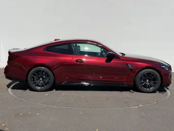 BMW M4 Competition Coupé GSD KAMERA ESITZE HK SOUND
