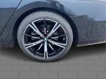 BMW 540 d xDrive M Sportpaket HUD StandHZG AHK Pano