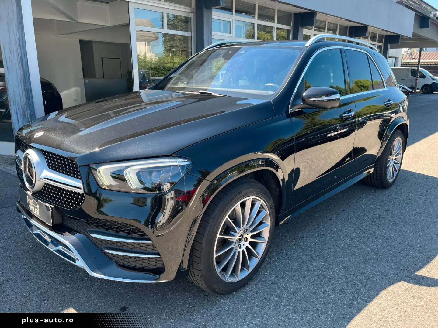 MERCEDES-BENZ GLE400d AMG STANDHZ AHK LEDER PANO BURM 21