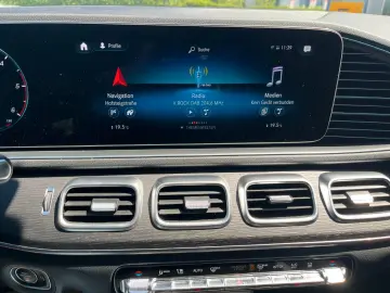 MERCEDES-BENZ GLE400d AMG STANDHZ AHK LEDER PANO BURM 21