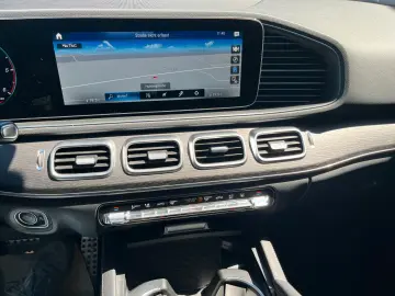 MERCEDES-BENZ GLE400d AMG STANDHZ AHK LEDER PANO BURM 21