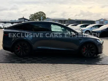 TESLA MODEL X PLAID   MATRIX LED   AI  COMPUTER 4   22