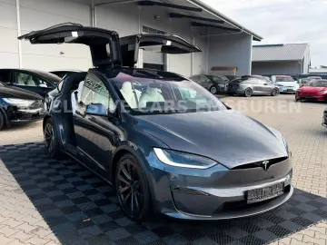 TESLA MODEL X PLAID   MATRIX LED   AI  COMPUTER 4   22