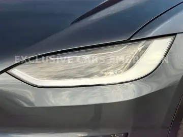 TESLA MODEL X PLAID   MATRIX LED   AI  COMPUTER 4   22