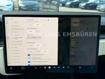 TESLA MODEL X PLAID   MATRIX LED   AI  COMPUTER 4   22