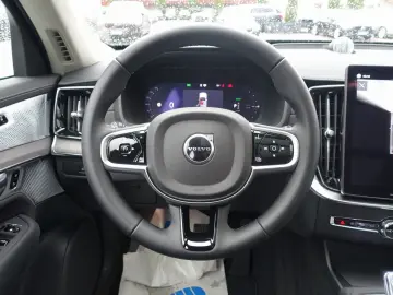VOLVO XC90 Ultra T8 AWD Plug-in Hybrid B&W FourC Pano