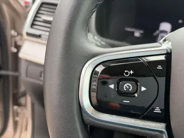 VOLVO XC90 (16-) XC90 B5 AWD Mild-Hybrid Diesel