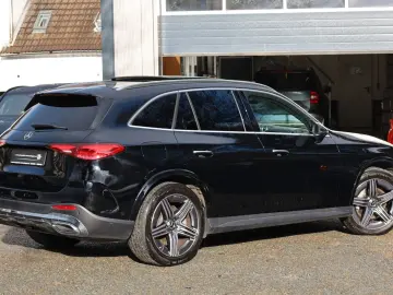 MERCEDES-BENZ GLC 450d 4Matic 3xAMG DIGI-LIGH PANO M…