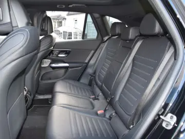 MERCEDES-BENZ GLC 450d 4Matic 3xAMG DIGI-LIGH PANO M…