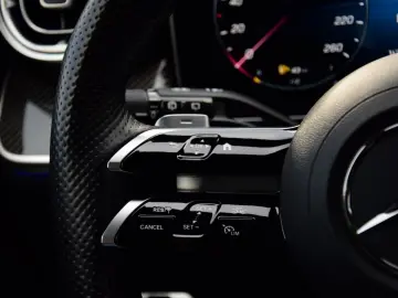MERCEDES-BENZ GLC 450d 4Matic 3xAMG DIGI-LIGH PANO M…