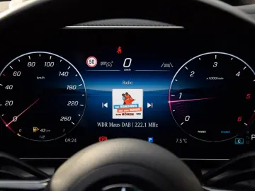 MERCEDES-BENZ GLC 450d 4Matic 3xAMG DIGI-LIGH PANO M…