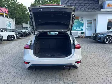 AUDI S6 e-tron Avant edition one beige PANO S-SITZE