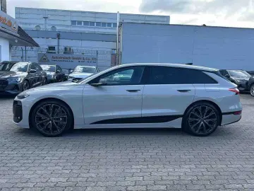 AUDI S6 e-tron Avant edition one beige PANO S-SITZE