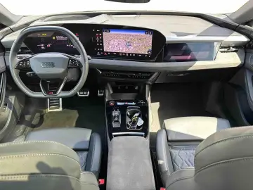 AUDI S6 e-tron Avant edition one beige PANO S-SITZE