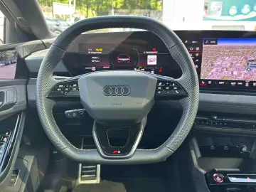 AUDI S6 e-tron Avant edition one beige PANO S-SITZE