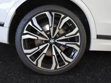 BMW X7 M60i xDrive Lr. 930 - br. o.Anz. 48Mon 10`Km