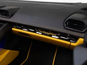 LAMBORGHINI Huracán EVO Spyder NOVITEC LIFT SENSONUM