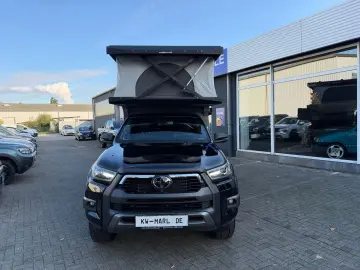 TOYOTA Hilux Double Cab Invincible 4x4 AUTOMATIK AHK