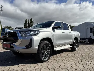 TOYOTA Hilux 2.4 D-4D Double Cab 4x4 Rückfk. SHZ Klima