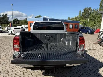 TOYOTA Hilux 2.4 D-4D Double Cab 4x4 Rückfk. SHZ Klima