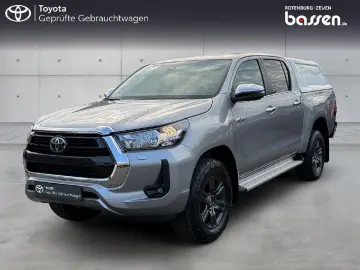 TOYOTA Hilux Double Cab Comfort 4x4