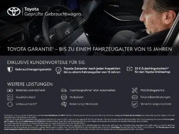 TOYOTA Hilux Double Cab Comfort 4x4