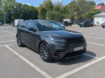 Range Rover Velar 3.0 V6 D300 R-Dynamic SE  300 CP  4x4