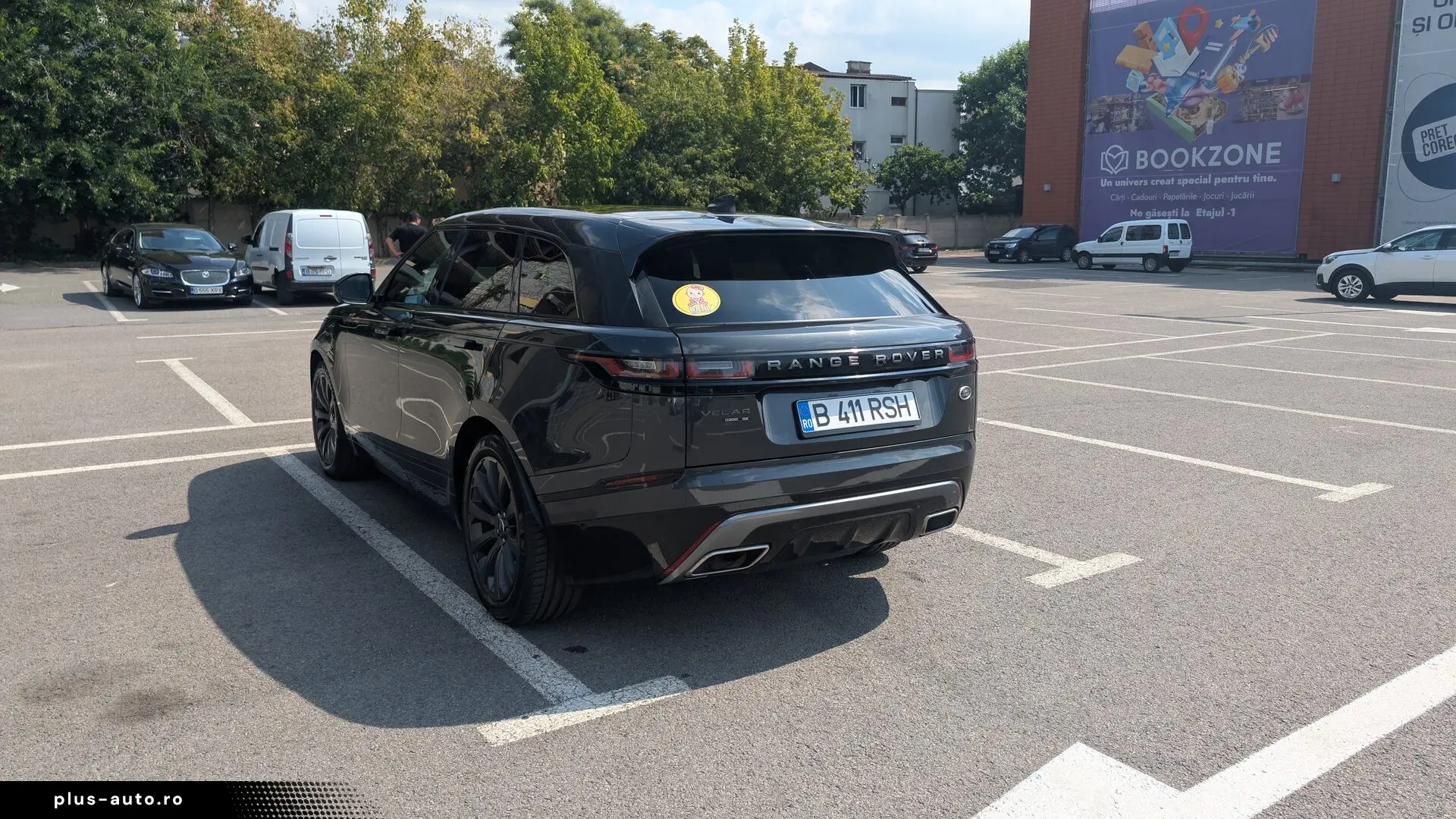 Range Rover Velar 3.0 V6 D300 R-Dynamic SE  300 CP  4x4
