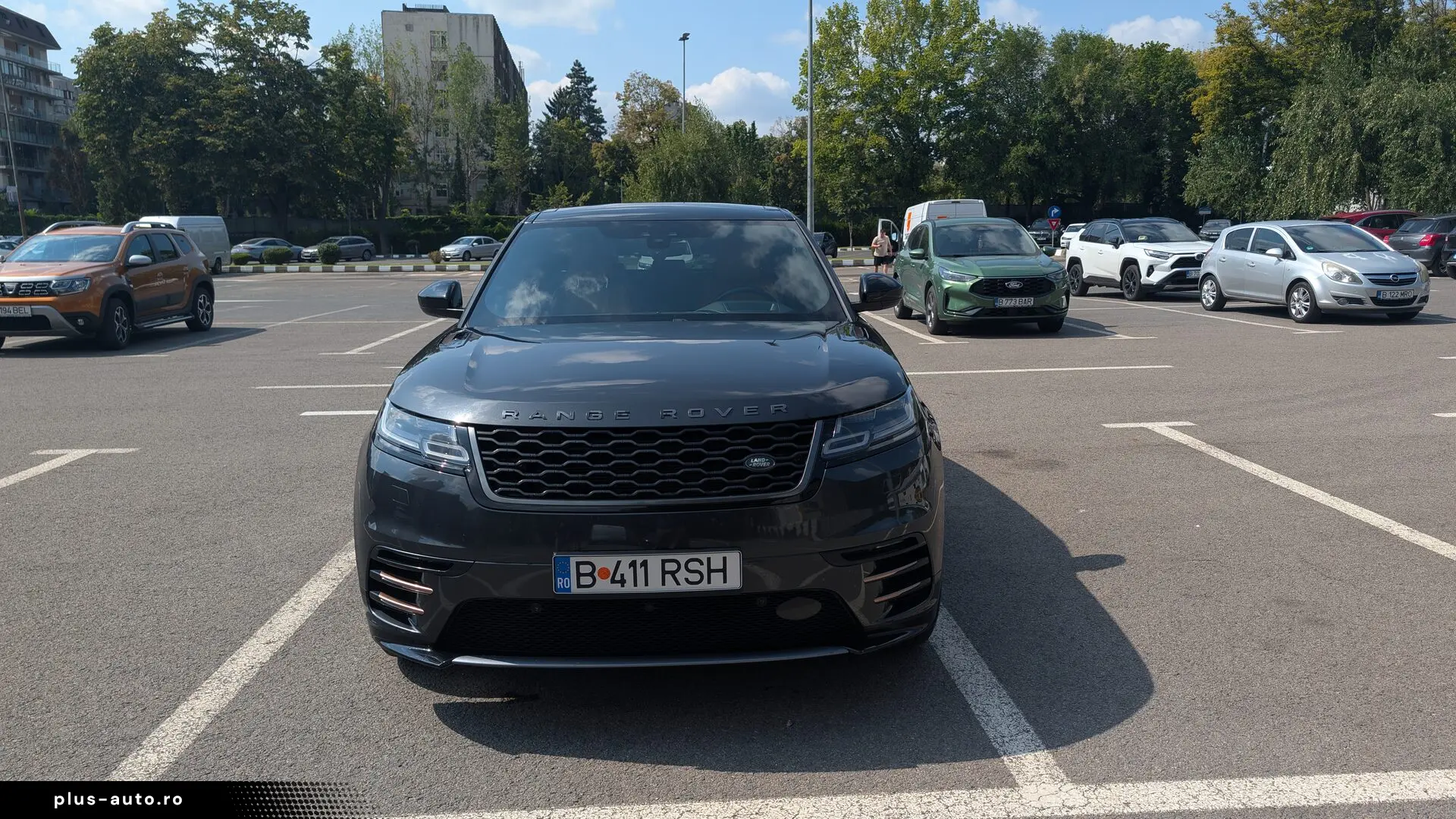 Range Rover Velar 3.0 V6 D300 R-Dynamic SE  300 CP  4x4