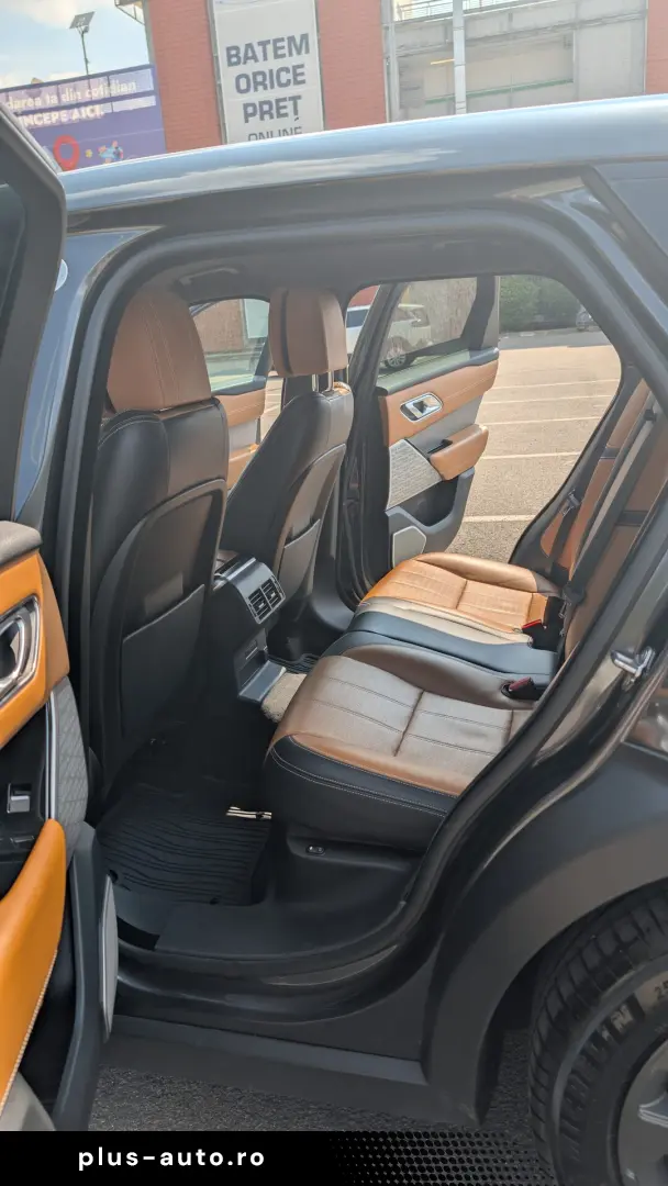 Range Rover Velar 3.0 V6 D300 R-Dynamic SE  300 CP  4x4