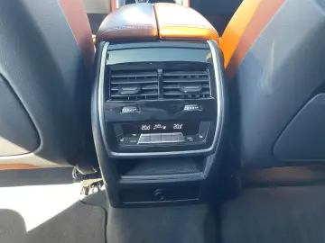 BMW X6 xDrive40d M Sport Laser Pano Head-up H&K AHK