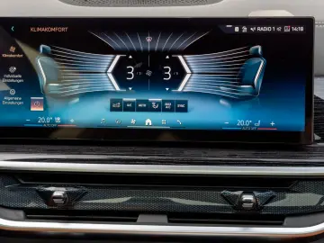 BMW X6 30d M SPORT.LUFTFE.SOFTC.DR.ASS.PRO.360 .AHK