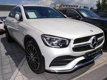 MERCEDES-BENZ GLC 300 d 4M AMG Coupé MEMORY 360 -Kamera LED
