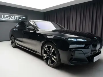 BMW 740d xDrive M Sport Pro  Individual  Faruri Crystal  B&W