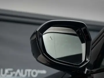 BMW 740d xDrive M Sport Pro  Individual  Faruri Crystal  B&W