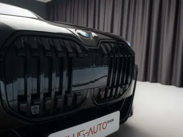 BMW 740d xDrive M Sport Pro  Individual  Faruri Crystal  B&W