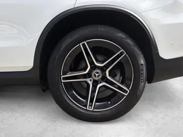 MERCEDES-BENZ GLC 200 4MATIC Coupé AMG BUSINESS 360 NAVI