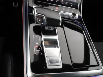 Audi Q8 50 TDI quattro tiptronic S line