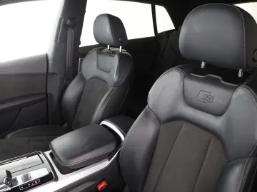 Audi Q8 50 TDI quattro tiptronic S line