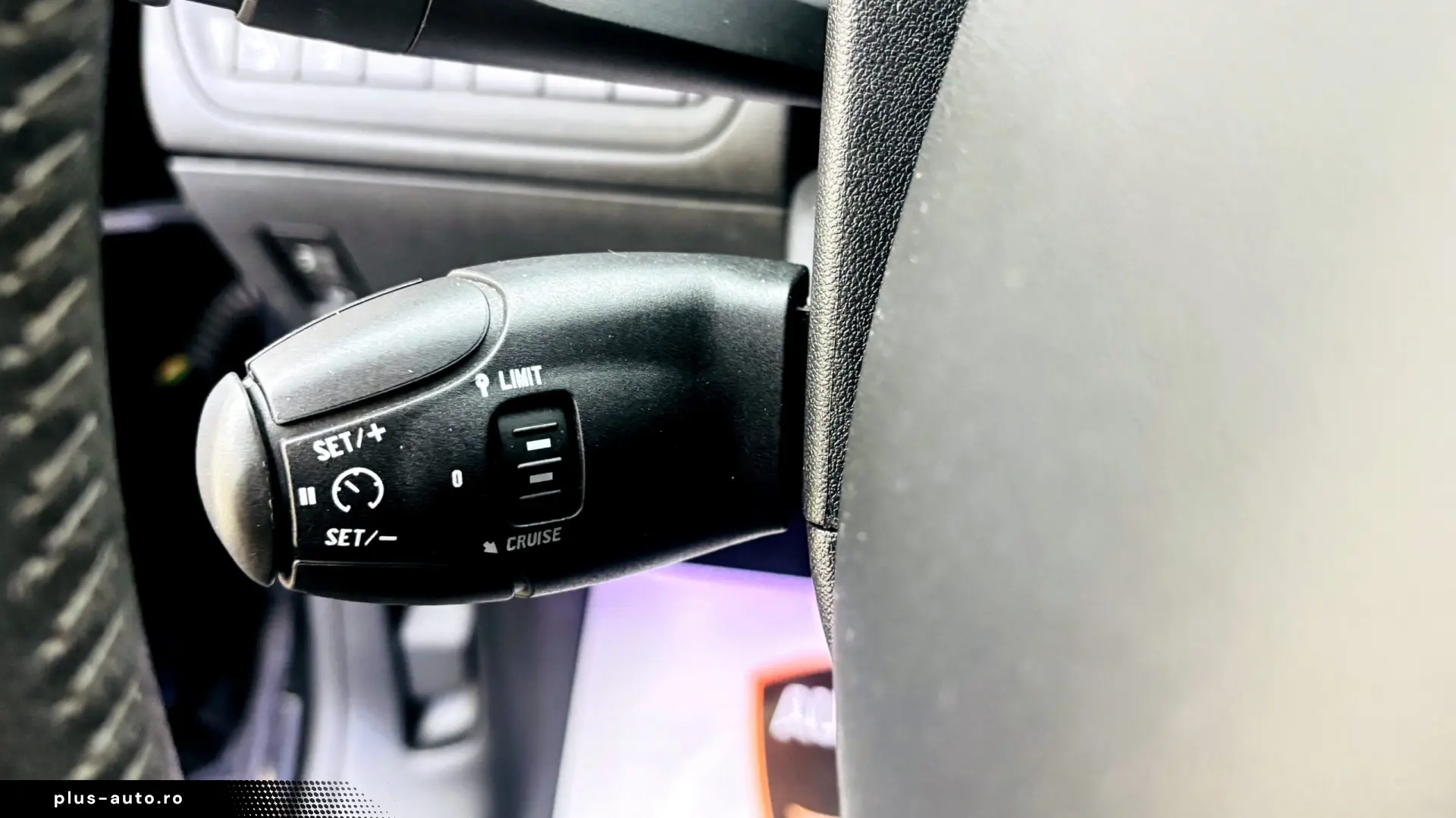 PEUGEOT   2008   1.2 BENZINA   82CP   An 2014   Euro 5   Man