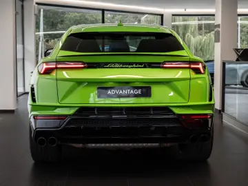LAMBORGHINI Urus S