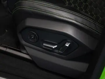 LAMBORGHINI Urus S