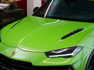 LAMBORGHINI Urus S