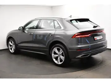 Audi Q8 50 TDI quattro tiptronic