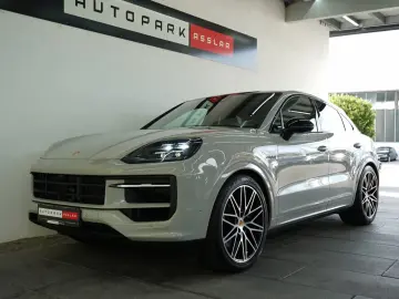 Cayenne Coupé E-Hybrid Black Edition Garantie 05 2028