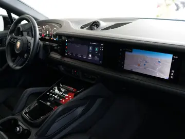 Cayenne Coupé E-Hybrid Black Edition Garantie 05 2028